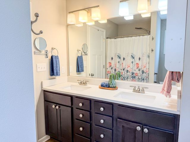 2716 NW 25th Street, Ankeny, IA 50023