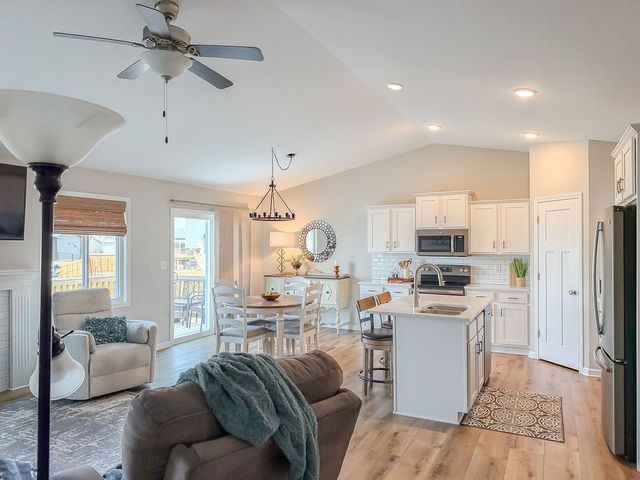 2716 NW 25th Street, Ankeny, IA 50023