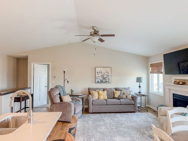 2716 NW 25th Street, Ankeny, IA 50023