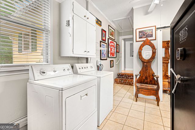 89 Gloria Street, Hartwell, GA 30643