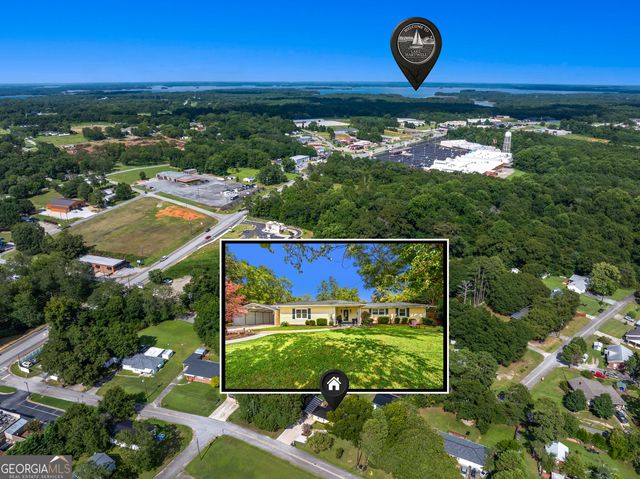 89 Gloria Street, Hartwell, GA 30643