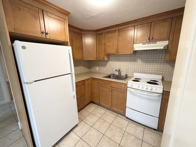 95 Copeland 4, Quincy, MA 02169