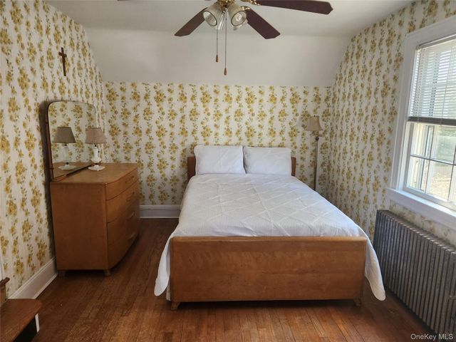 16 Margaret Boulevard, Merrick, NY 11566