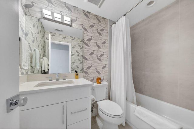 2426 SW Foxpoint Trail, Palm City, FL 34990