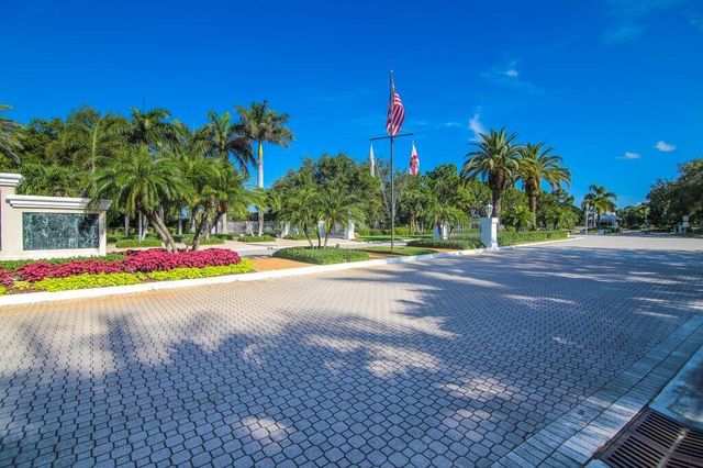 2426 SW Foxpoint Trail, Palm City, FL 34990