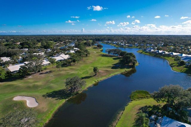 2426 SW Foxpoint Trail, Palm City, FL 34990