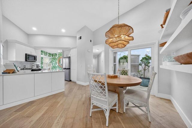 2426 SW Foxpoint Trail, Palm City, FL 34990