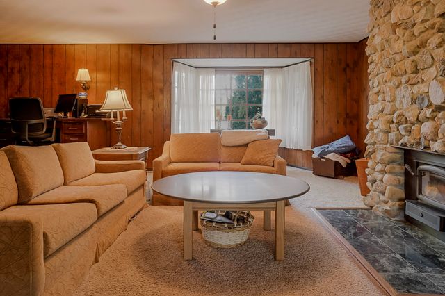 9014 E 129th Avenue, Crown Point, IN 46307