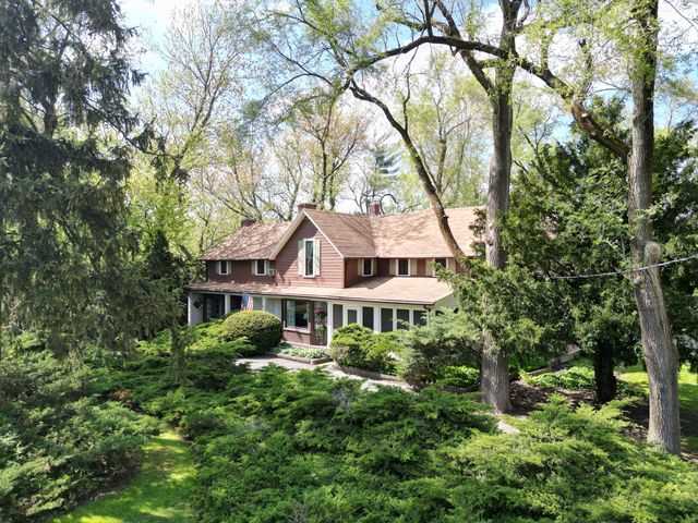 9014 E 129th Avenue, Crown Point, IN 46307