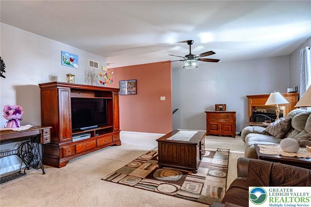 3439 Portland Drive, Whitehall Twp, PA 18052