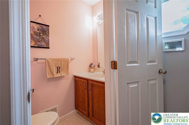 3439 Portland Drive, Whitehall Twp, PA 18052