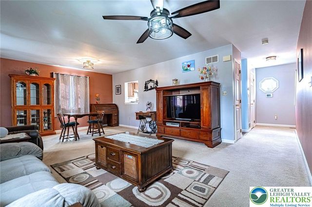 3439 Portland Drive, Whitehall Twp, PA 18052