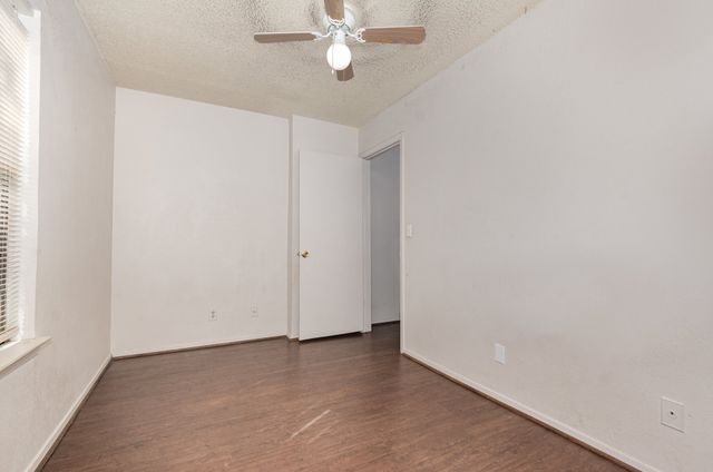 724 W Collins Street, Denton, TX 76201