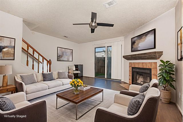 724 W Collins Street, Denton, TX 76201