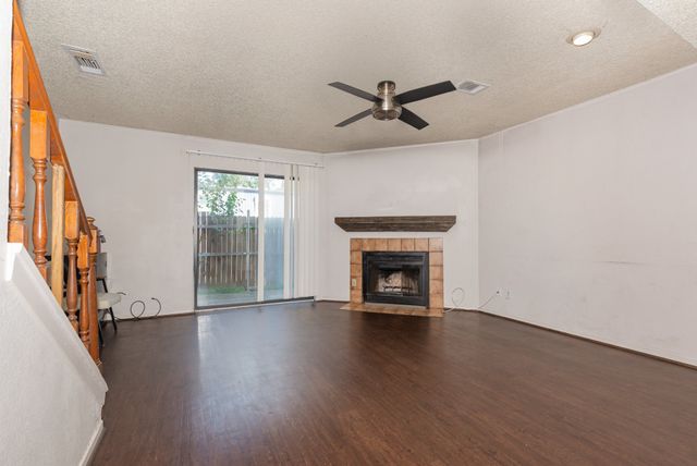 724 W Collins Street, Denton, TX 76201