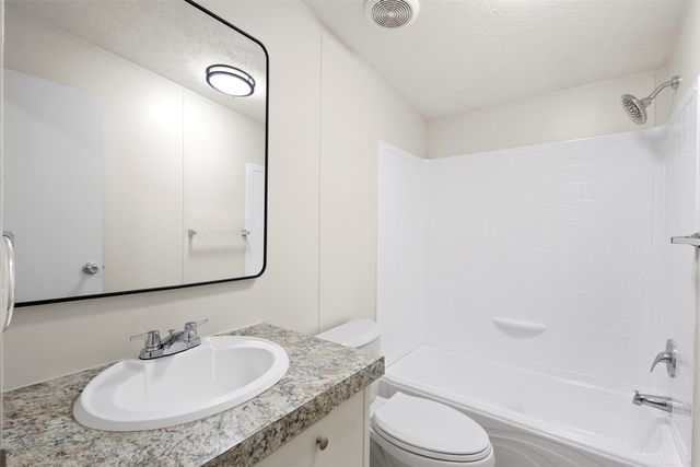 1418 Smooth Stone Drive, Cleburne, TX 76033