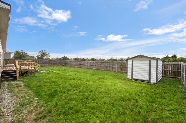 1418 Smooth Stone Drive, Cleburne, TX 76033