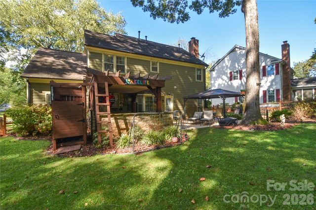 135 Southhaven Drive, Mooresville, NC 28117