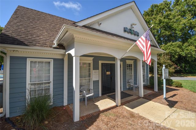 135 Southhaven Drive, Mooresville, NC 28117