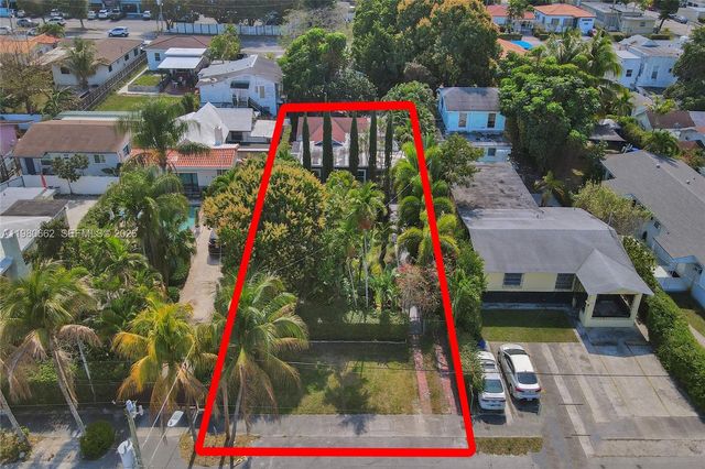 2258 SW 15th St, Miami, FL 33145