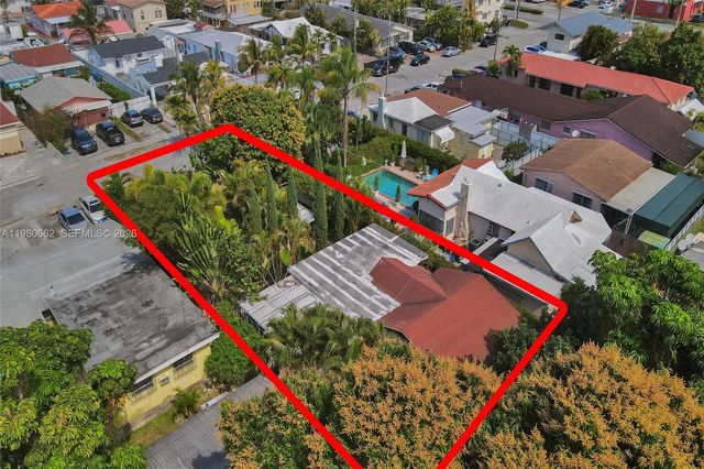 2258 SW 15th St, Miami, FL 33145