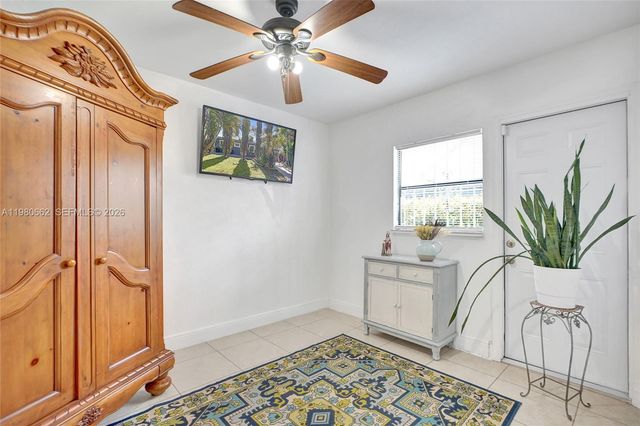 2258 SW 15th St, Miami, FL 33145