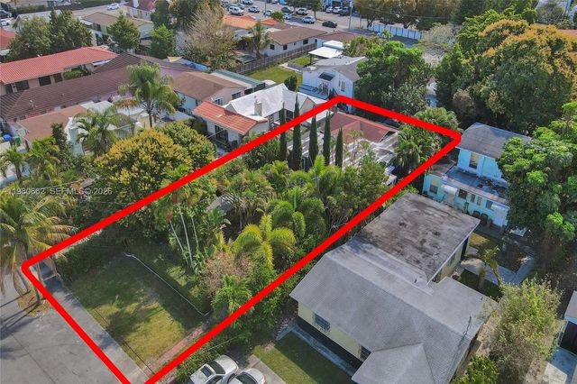 2258 SW 15th St, Miami, FL 33145