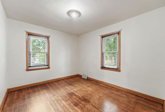 108 21st Avenue N, Saint Cloud, MN 56303