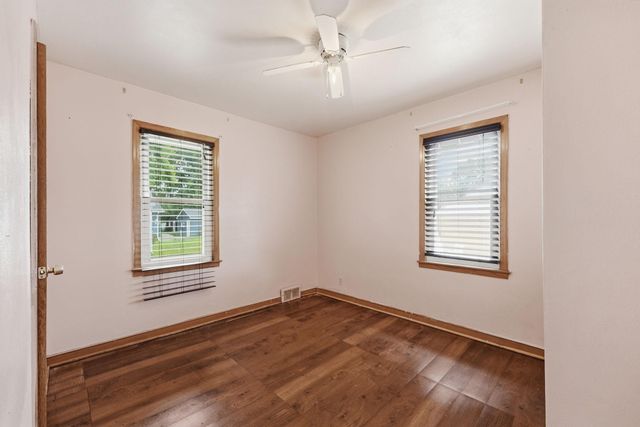 108 21st Avenue N, Saint Cloud, MN 56303