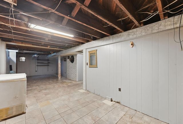 108 21st Avenue N, Saint Cloud, MN 56303