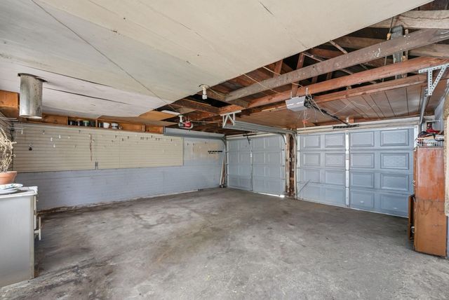 108 21st Avenue N, Saint Cloud, MN 56303