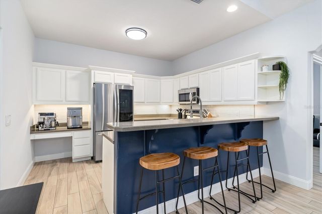 7530 W PRICE BOULEVARD, North Port, FL 34291