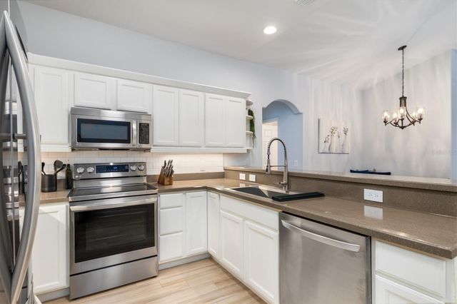 7530 W PRICE BOULEVARD, North Port, FL 34291