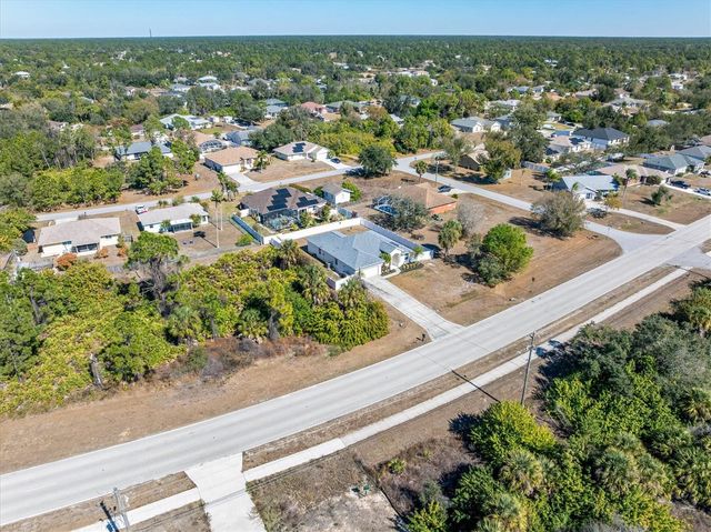 7530 W PRICE BOULEVARD, North Port, FL 34291