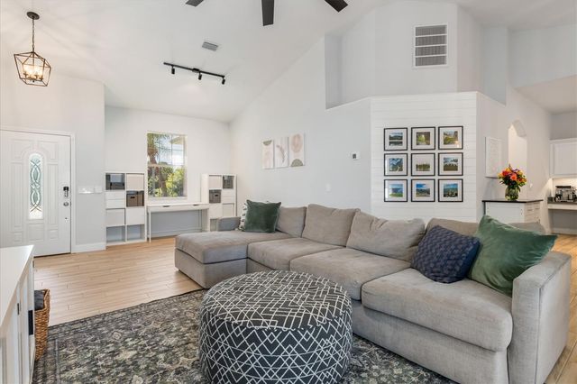 7530 W PRICE BOULEVARD, North Port, FL 34291