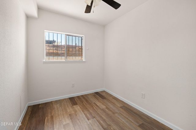 10045 KELLOGG Street, El Paso, TX 79924