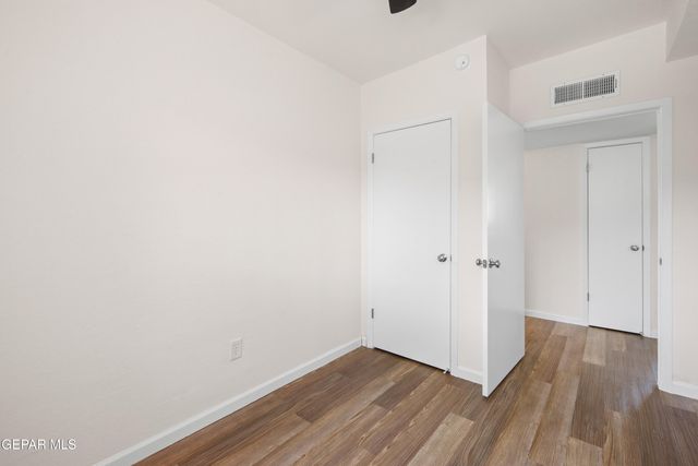 10045 KELLOGG Street, El Paso, TX 79924