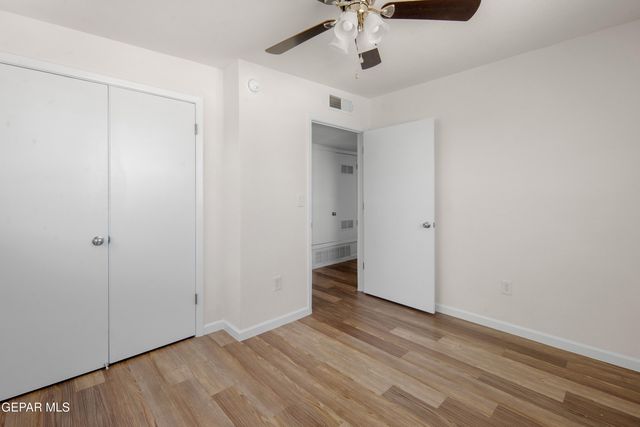 10045 KELLOGG Street, El Paso, TX 79924