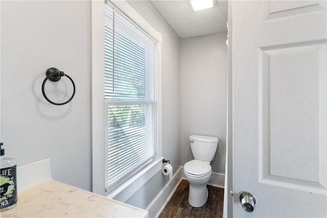 9239 Farys Mill RD, Gloucester, VA 23061