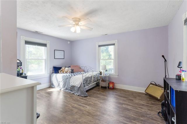 9239 Farys Mill RD, Gloucester, VA 23061