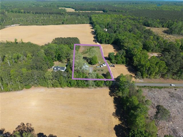 9239 Farys Mill RD, Gloucester, VA 23061