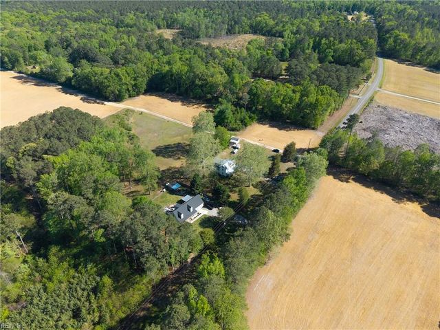9239 Farys Mill RD, Gloucester, VA 23061