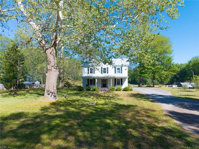 9239 Farys Mill RD, Gloucester, VA 23061