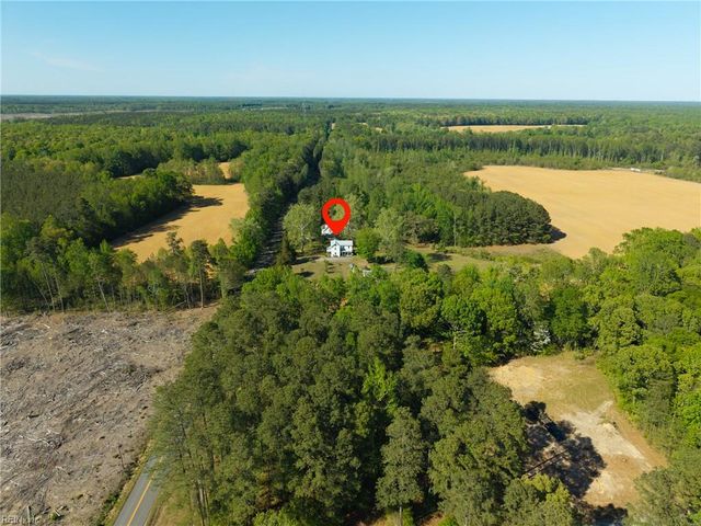 9239 Farys Mill RD, Gloucester, VA 23061