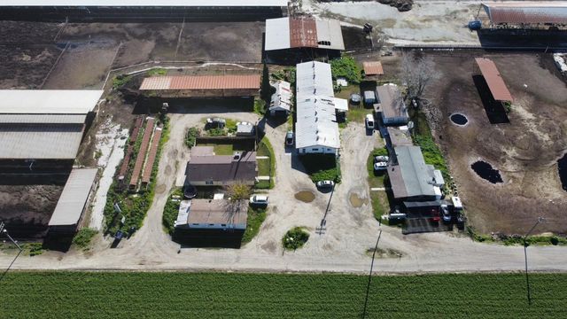 16508 S Clovis Avenue, Selma, CA 93662