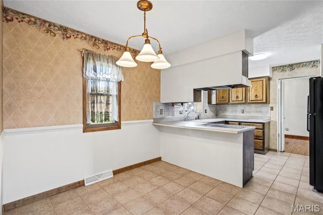 2509 Westmoreland Drive, Granite City, IL 62040