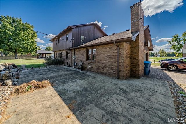 2509 Westmoreland Drive, Granite City, IL 62040
