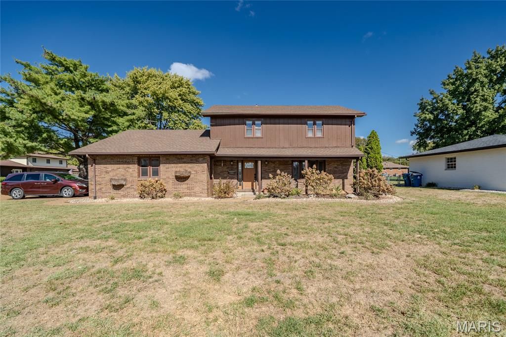 2509 Westmoreland Drive, Granite City, IL 62040