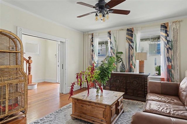 24 Russell Avenue, Newport, RI 02840