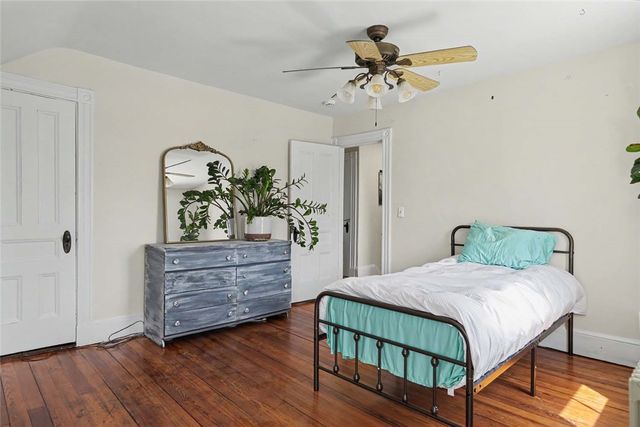 24 Russell Avenue, Newport, RI 02840